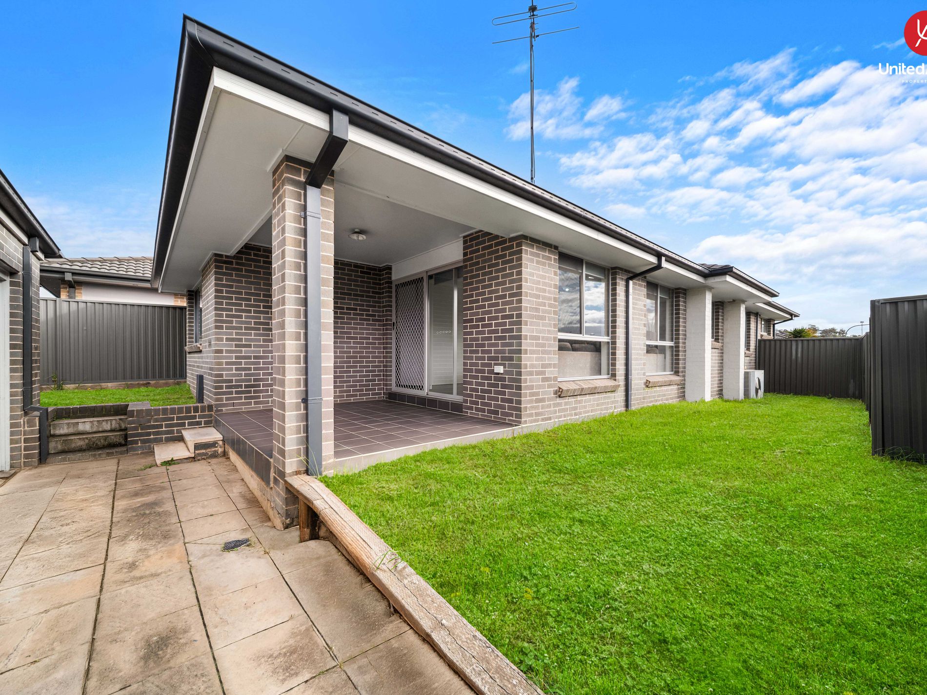 2 Shortbridge Avenue, Middleton Grange