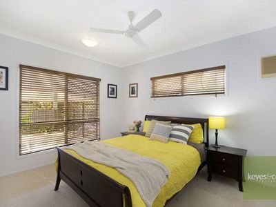 10 White Beech Court, Douglas