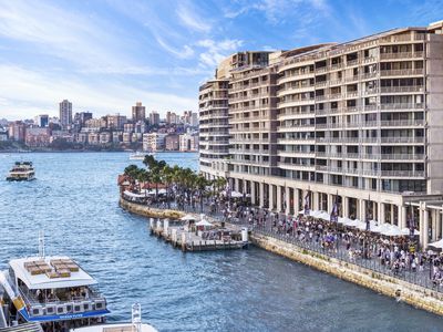18a / 1A Macquarie Street, Sydney