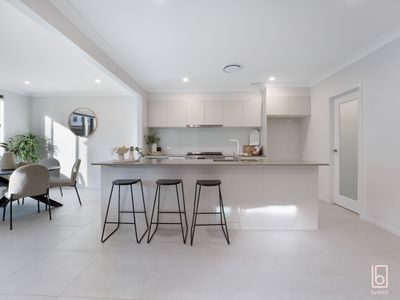 15 Marbleleaf Road, Woongarrah