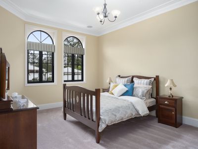 33 Wilga Drive, Bunya