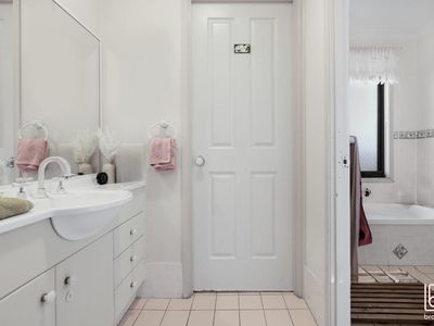 75 St Lawrence Avenue, Blue Haven