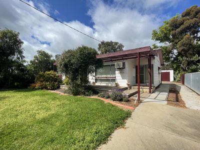 25 Bruton Grove, Swan Hill