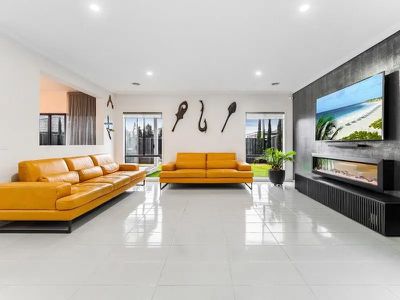 60 Ferrari Drive, Cranbourne East