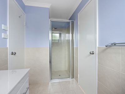 5 Agnew Close, Boulder
