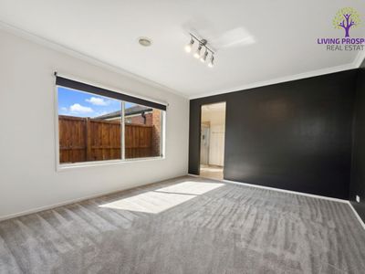 14 Landing Place, Point Cook