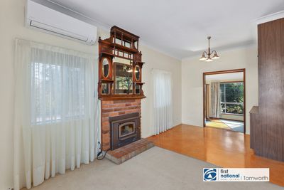 2 HERRING STREET, Nundle