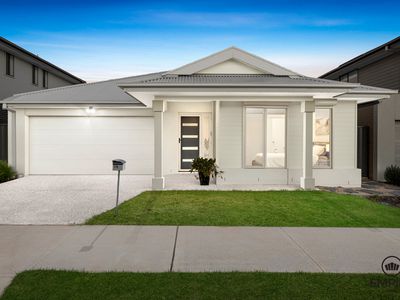 16 Modern Avenue, Clyde North