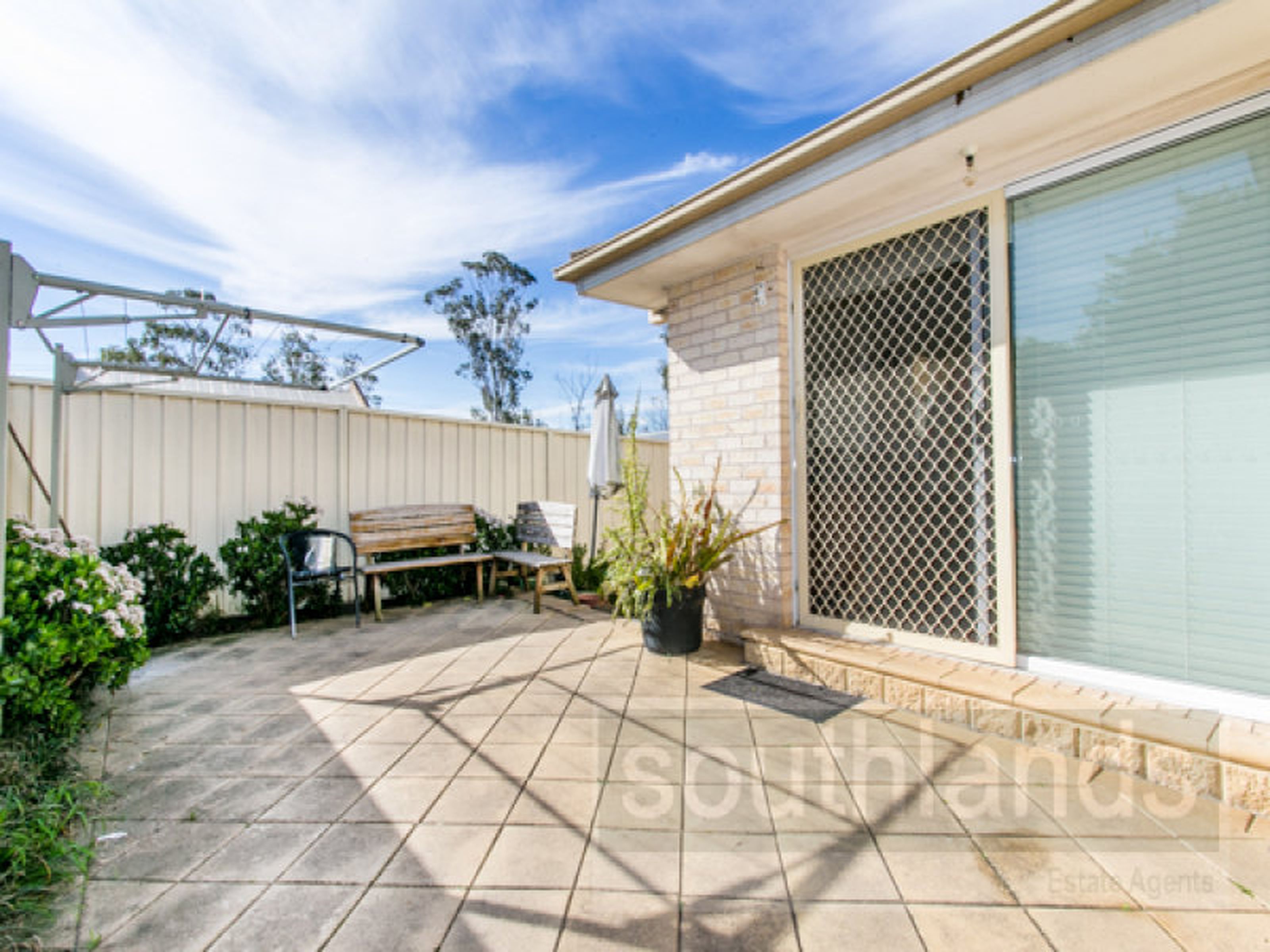 4)41 First Street, KINGSWOOD