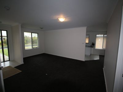 5 / 19 Moore Court, Wynyard