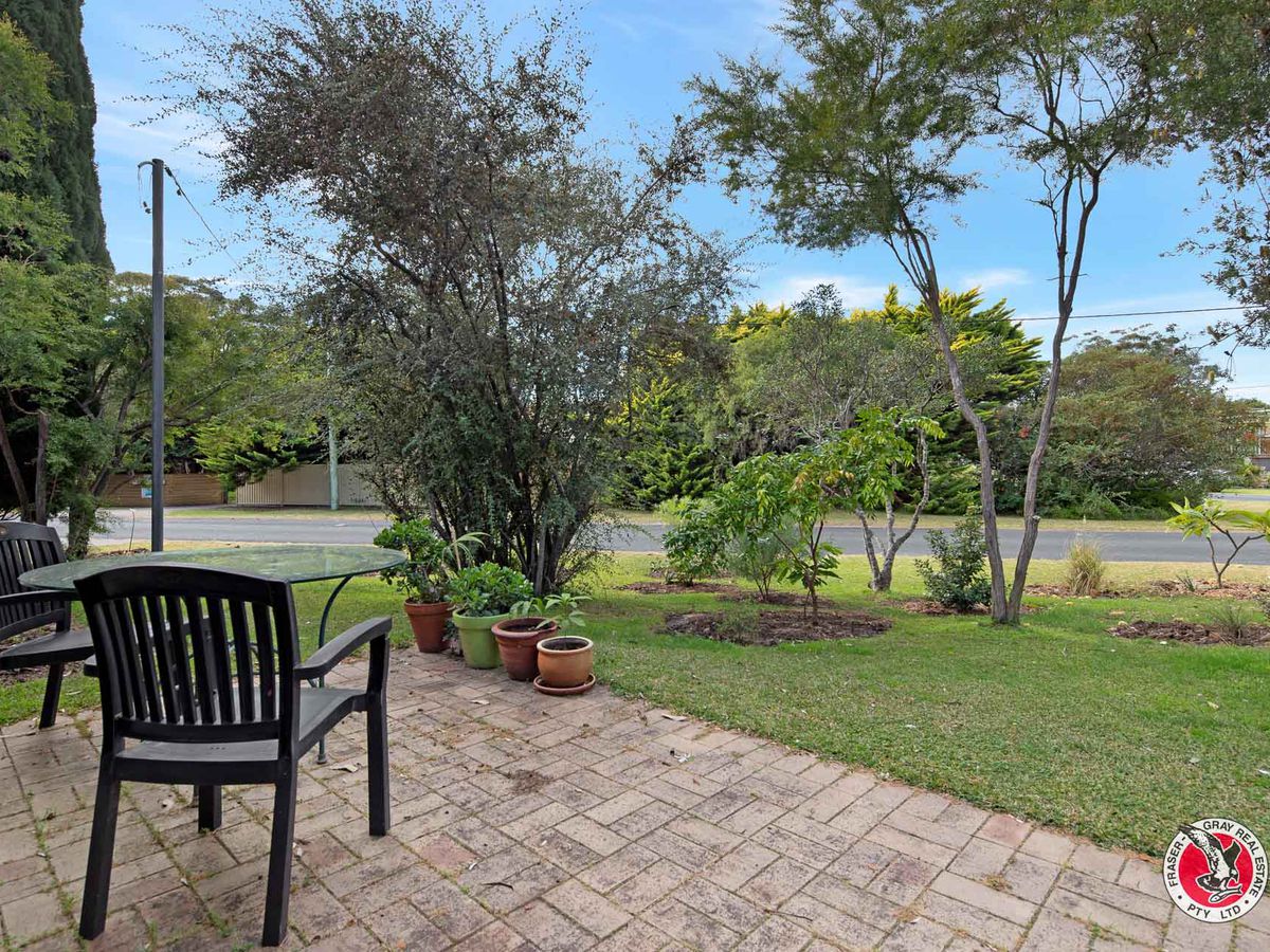8 Angle Street, Broulee FraserGray Real Estate