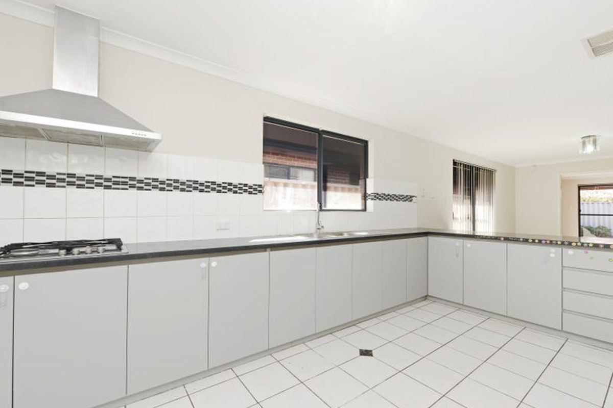 7 Jamaica Crossing, Langford