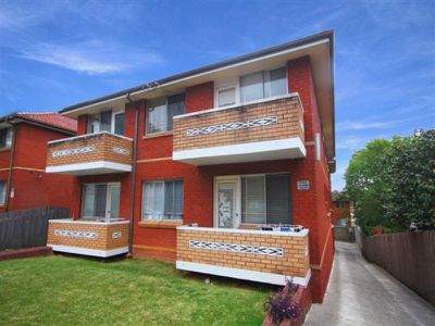 5 / 121 Sproule Street, Lakemba