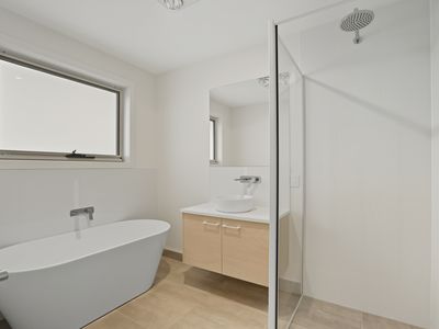 1 Gumnut Court, George Town