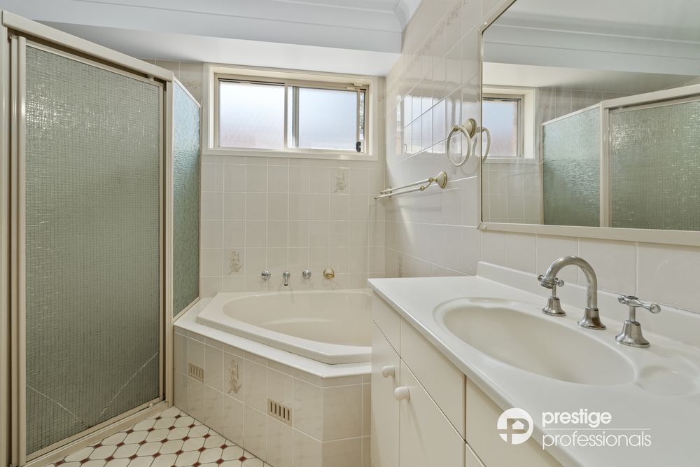 47 Lyndhurst Court, Wattle Grove