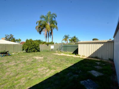 176 Yale Road, Thornlie