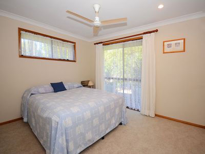 38 KARRASCHS ROAD, Dundowran