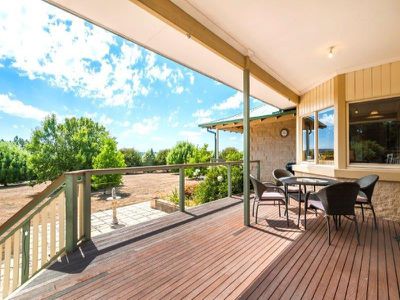 27 Moras Court, Gisborne