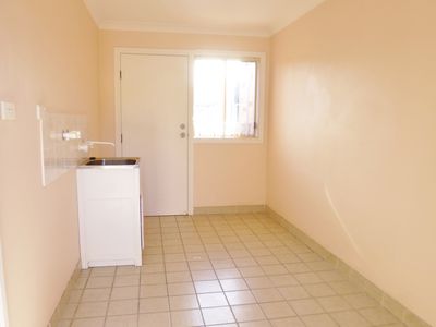 1 / 100 Glider Avenue, Blackbutt