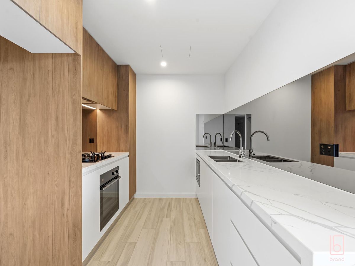 1608 / 108 Donnison Street, Gosford