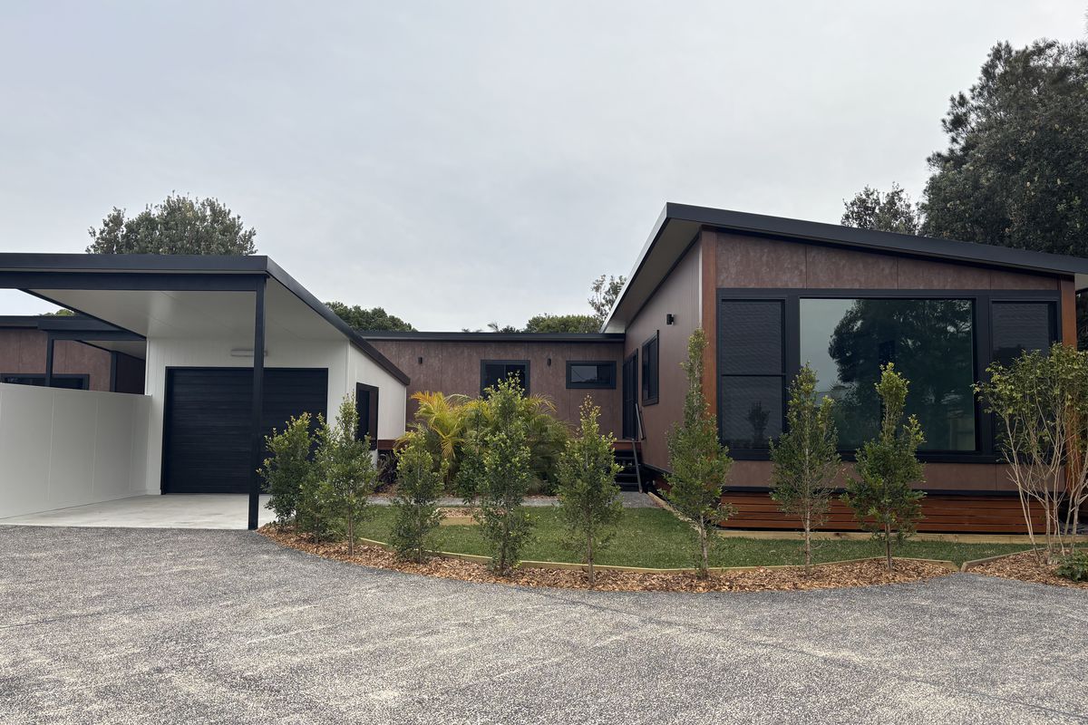 1 / 14 Gundaroo Crescent, Iluka