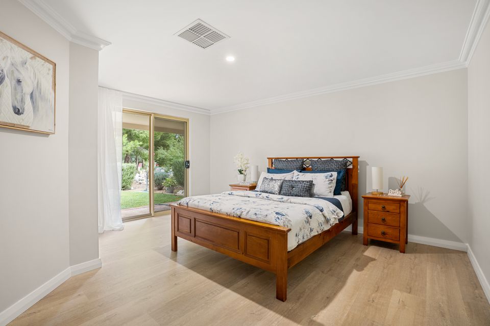 27 OAK WAY, Baldivis