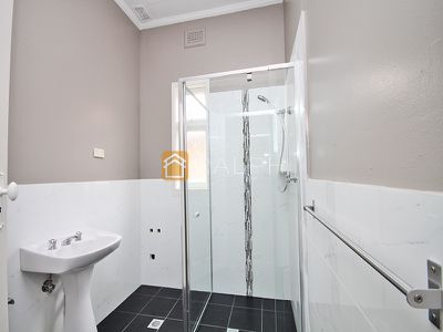 52 Fourth Avenue, Eastwood