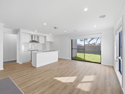 24 Sandalwood Street, Wangaratta
