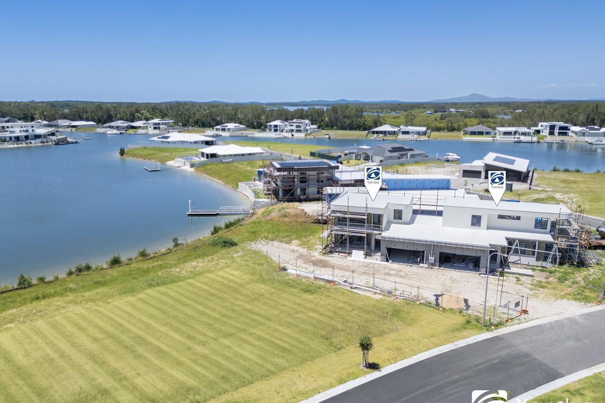 Casa Della 1 & 2 / 78 Della Place, Yamba