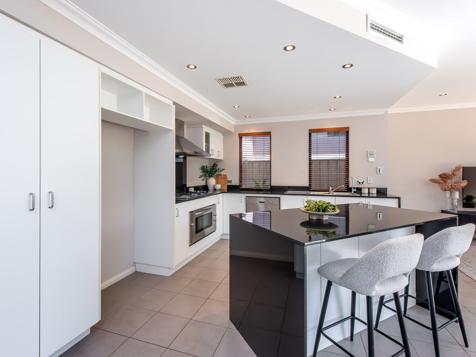 15A Calais Road, Scarborough