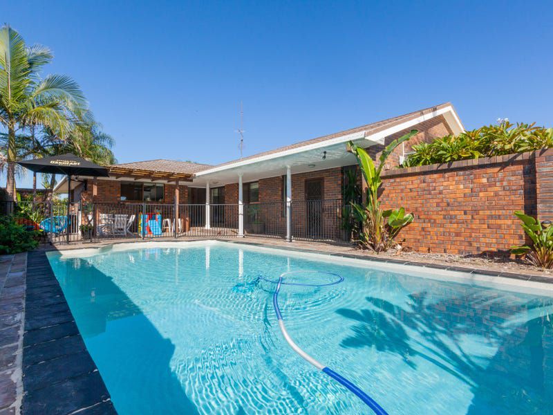 54 Markeri Street, Mermaid Waters