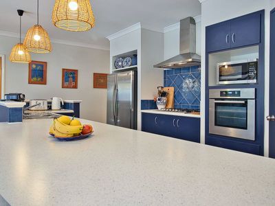22 Achiever Avenue , Port Kennedy
