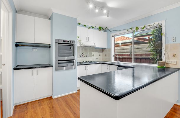 6 Hydra Court, Roxburgh Park