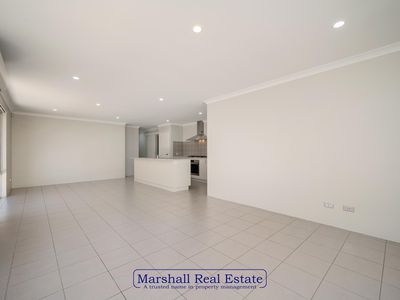 9 Columbia Crescent, Alkimos