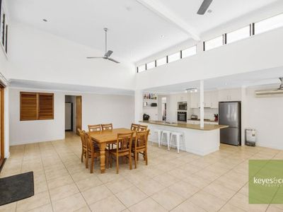 12 Cobb Court, Annandale