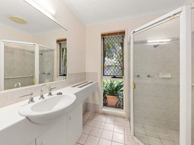 9 Richardson Court, Tewantin