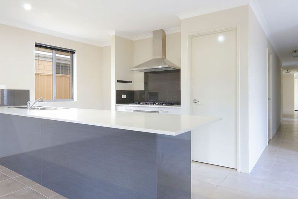 11 Barbon Lane , Baldivis