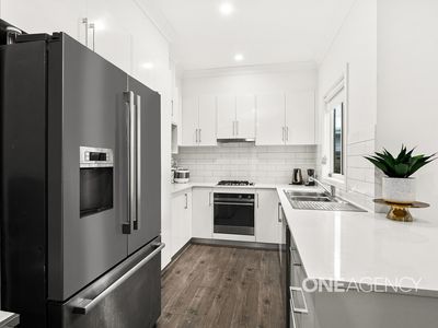 2A Balmoral Parade, Tullimbar
