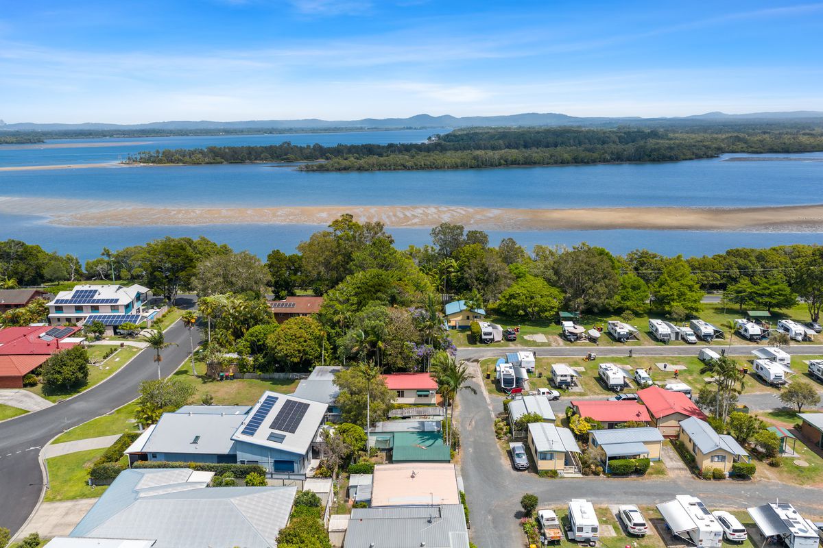 77 / 43 Marandowie Drive, Iluka