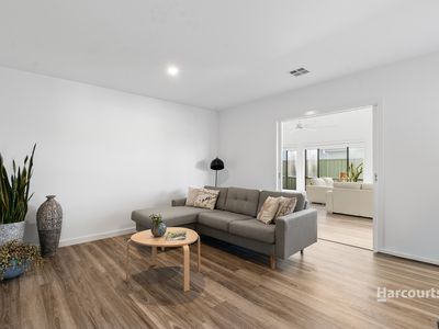 76 Gemini Way, Narrawallee