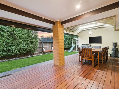 2 Halycon Bend, Beveridge