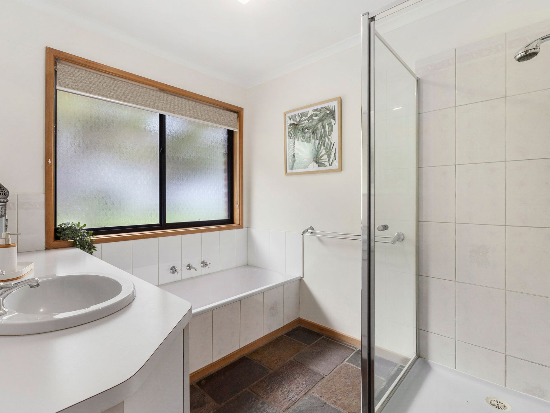 7 Reta Close, Leopold