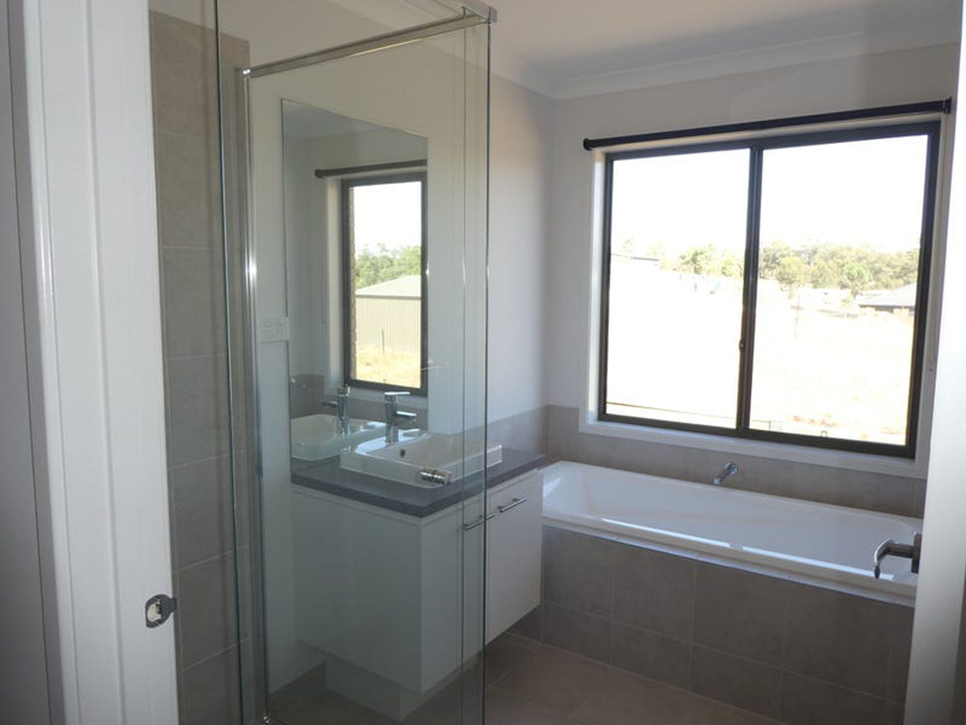 34-36 Scarlett St, Avenel