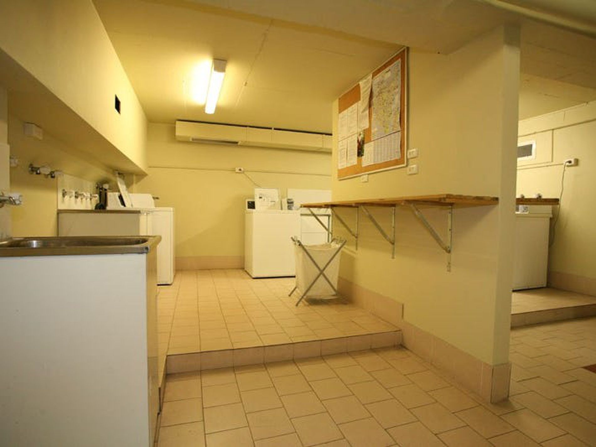64 / 19 Forbes (entrance On Plunkett St Off Burke St) Street, Woolloomooloo