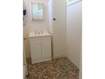 4 / 19 Ocean Street, Windang