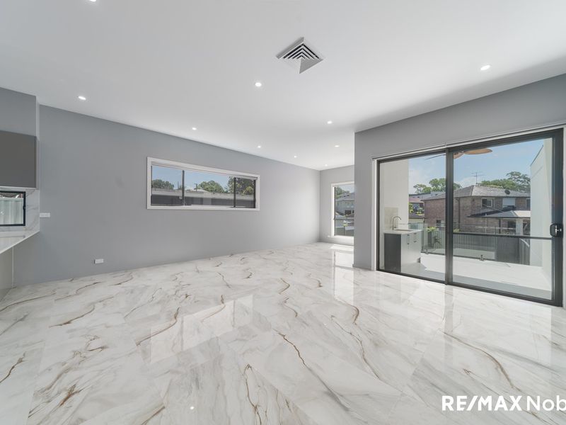 4 Bogalara Road, Old Toongabbie