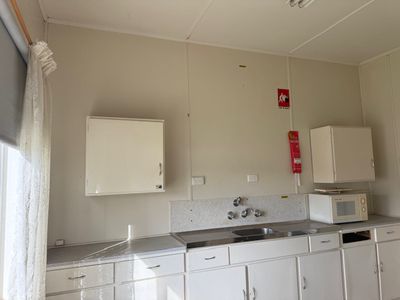 19 BROUGHAM STREET, Moulamein