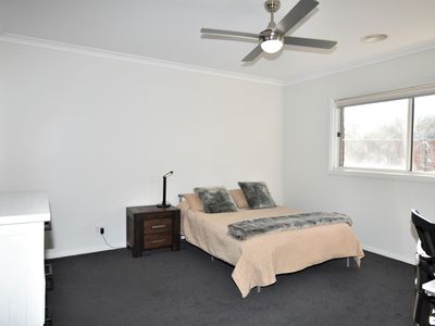 56 WILLOW DRIVE, Wangaratta