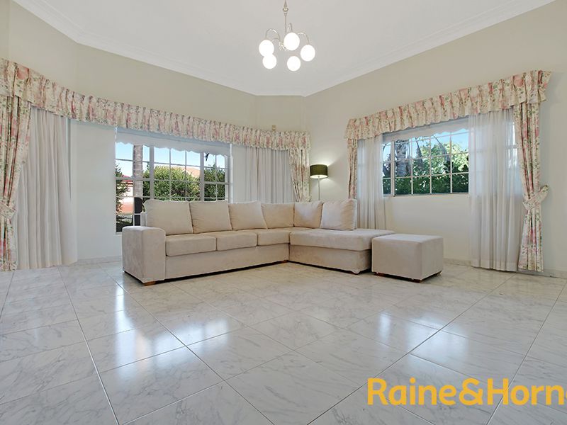 23 Bingara Cres, Bella Vista