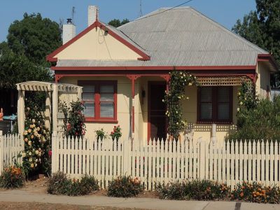 54 King Albert Avenue, Leitchville
